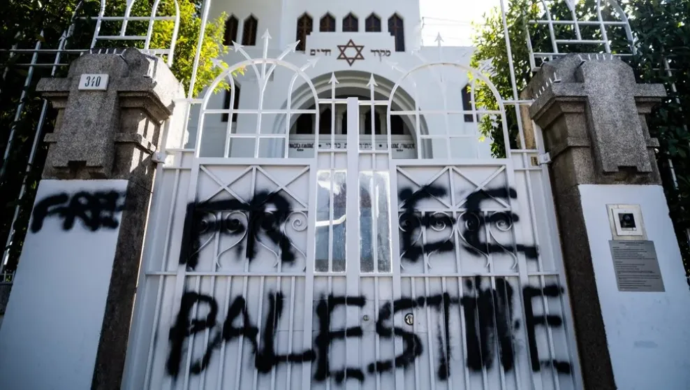 synagogue in Porto vandalized